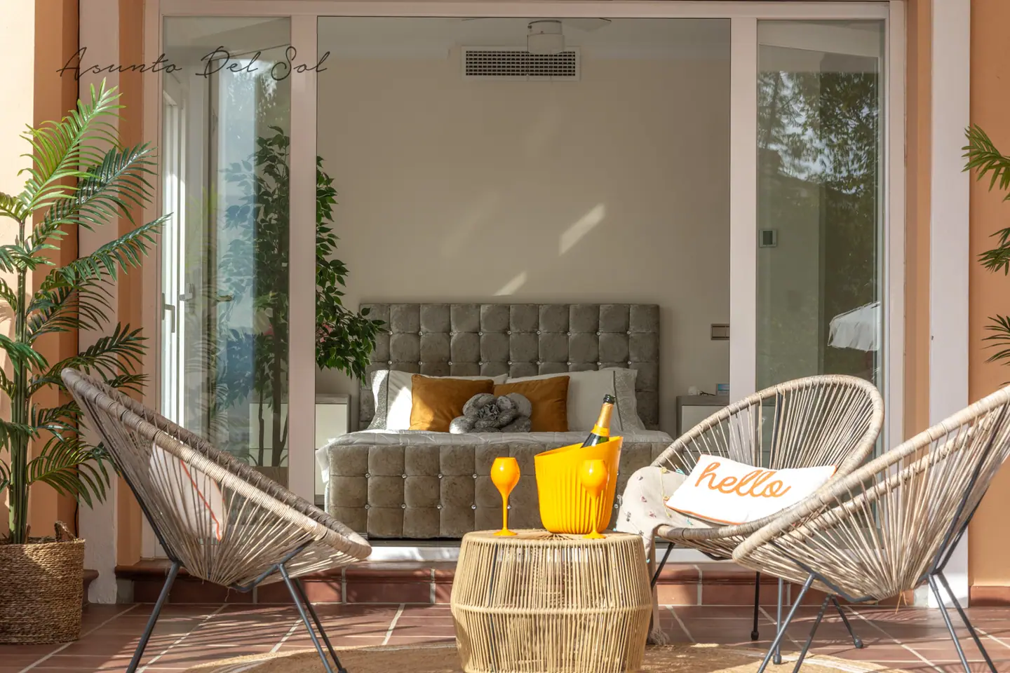 Home staging on a terrace in a villa on Costa del Sol